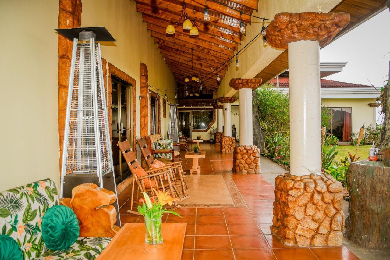 Poas Paradise Bed & Breakfast Poasito Екстериор снимка