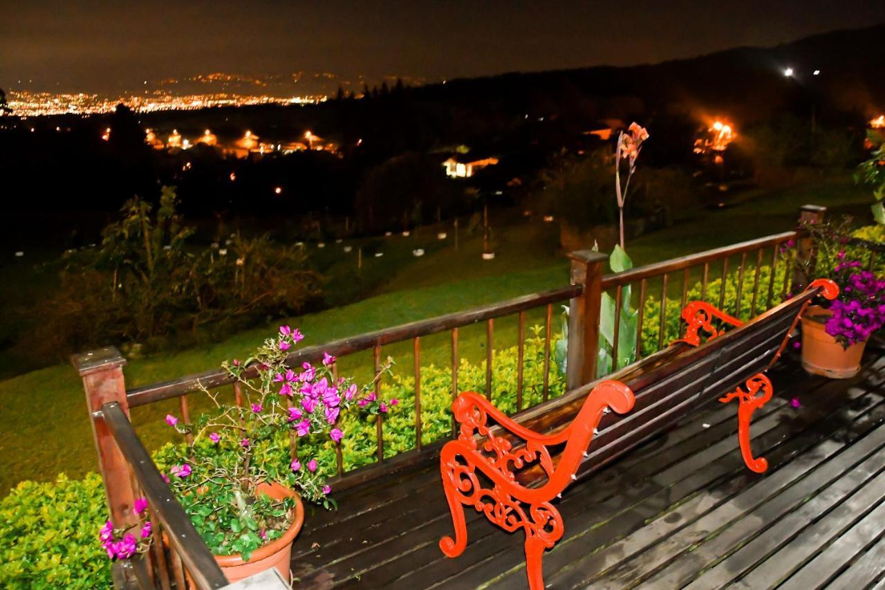 Poas Paradise Bed & Breakfast Poasito Екстериор снимка