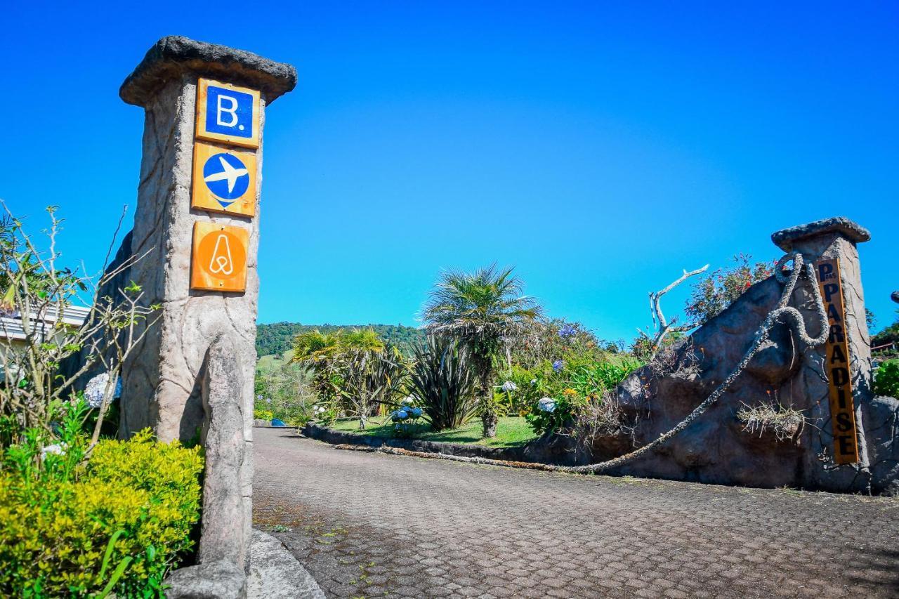 Poas Paradise Bed & Breakfast Poasito Екстериор снимка