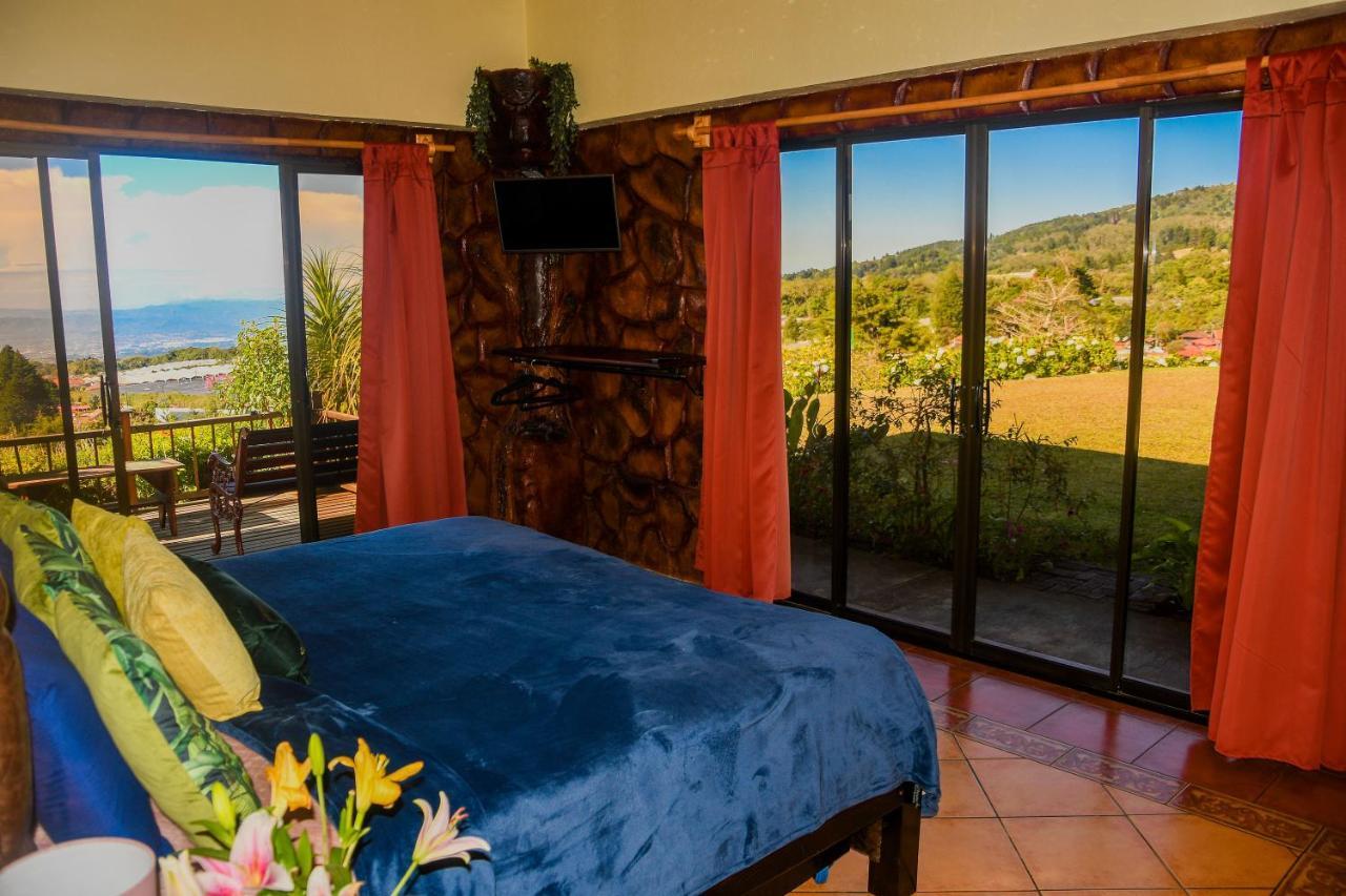 Poas Paradise Bed & Breakfast Poasito Екстериор снимка