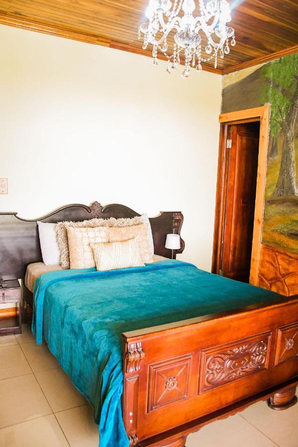 Poas Paradise Bed & Breakfast Poasito Екстериор снимка